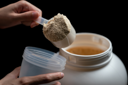 Garantir a qualidade de produtos esportivos é essencial, e Elias Assum Sabbag Junior explica como o controle de umidade e oxigênio em embalagens plásticas faz a diferença.